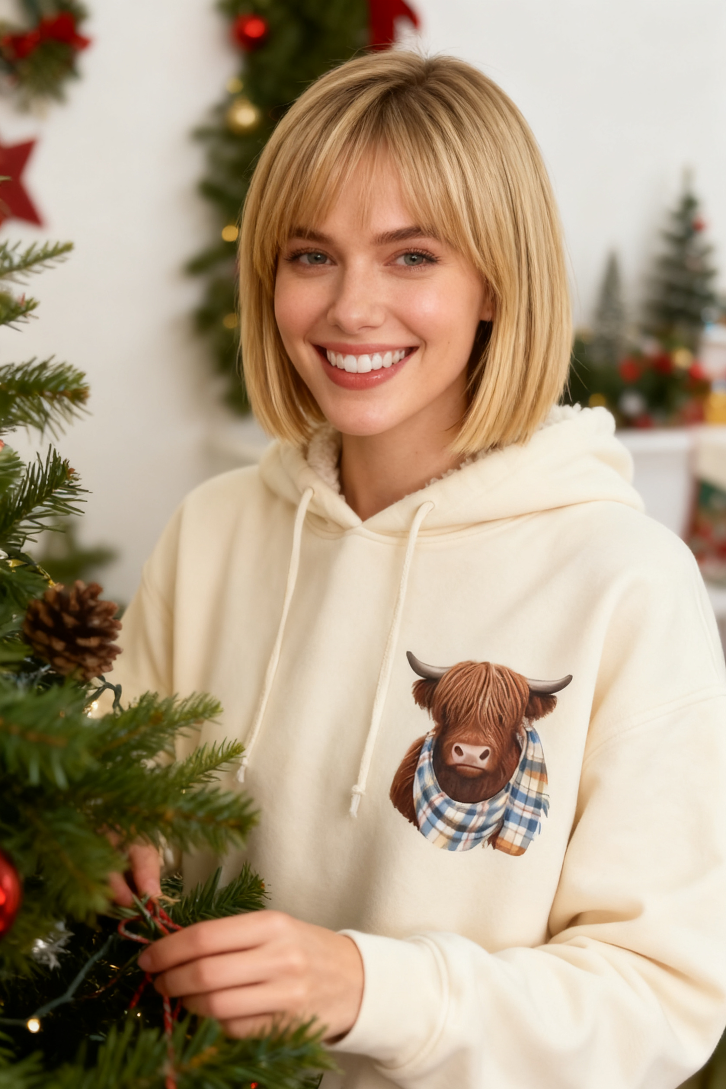 🎄HOT SALE 50% OFF!!🎁Cute Highland Cow Cozy Fleece-Lined Hooded Sweatshirt🦬✨Perfect Gift for Her!
