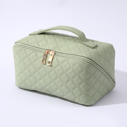 🎅 Festive Surprise: 75% OFF 🎁✨ Must-Have Travel Makeup Bag